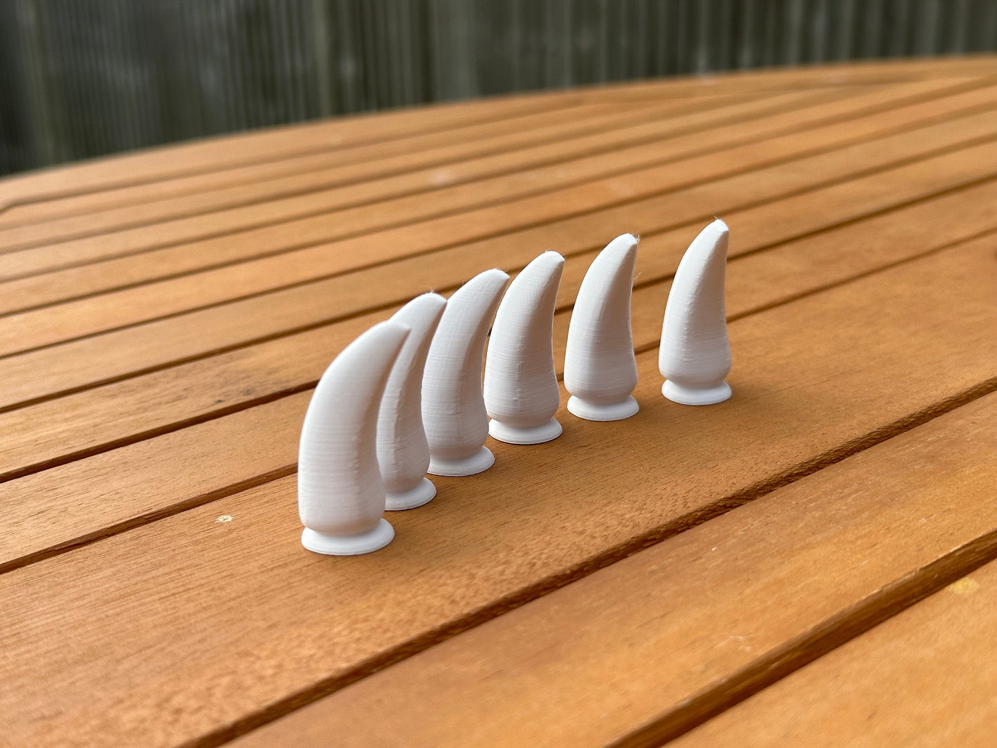 Fursuit Claws 5-Set (+ 1 spare) for Paws (3D-Printed) 40mm