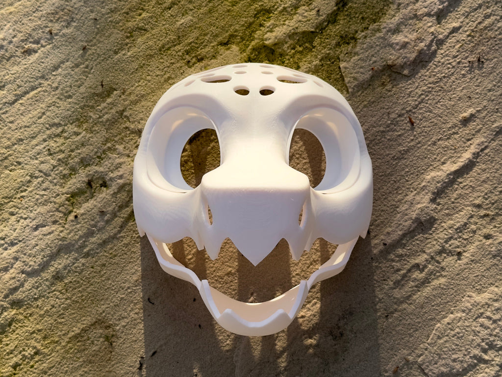 V2 Wickerbeast 3D Printed Fursuit Head Base with Articulating Jaw, Customizable Wicker Beast Costume for Furries